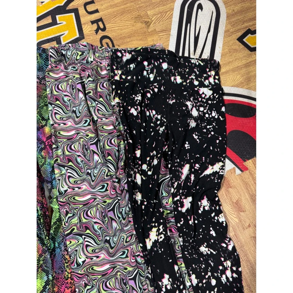 Lot of 5 Printed Leggings Floral Butterfly Snakeskin Swirl Splatter CutOut Ankle